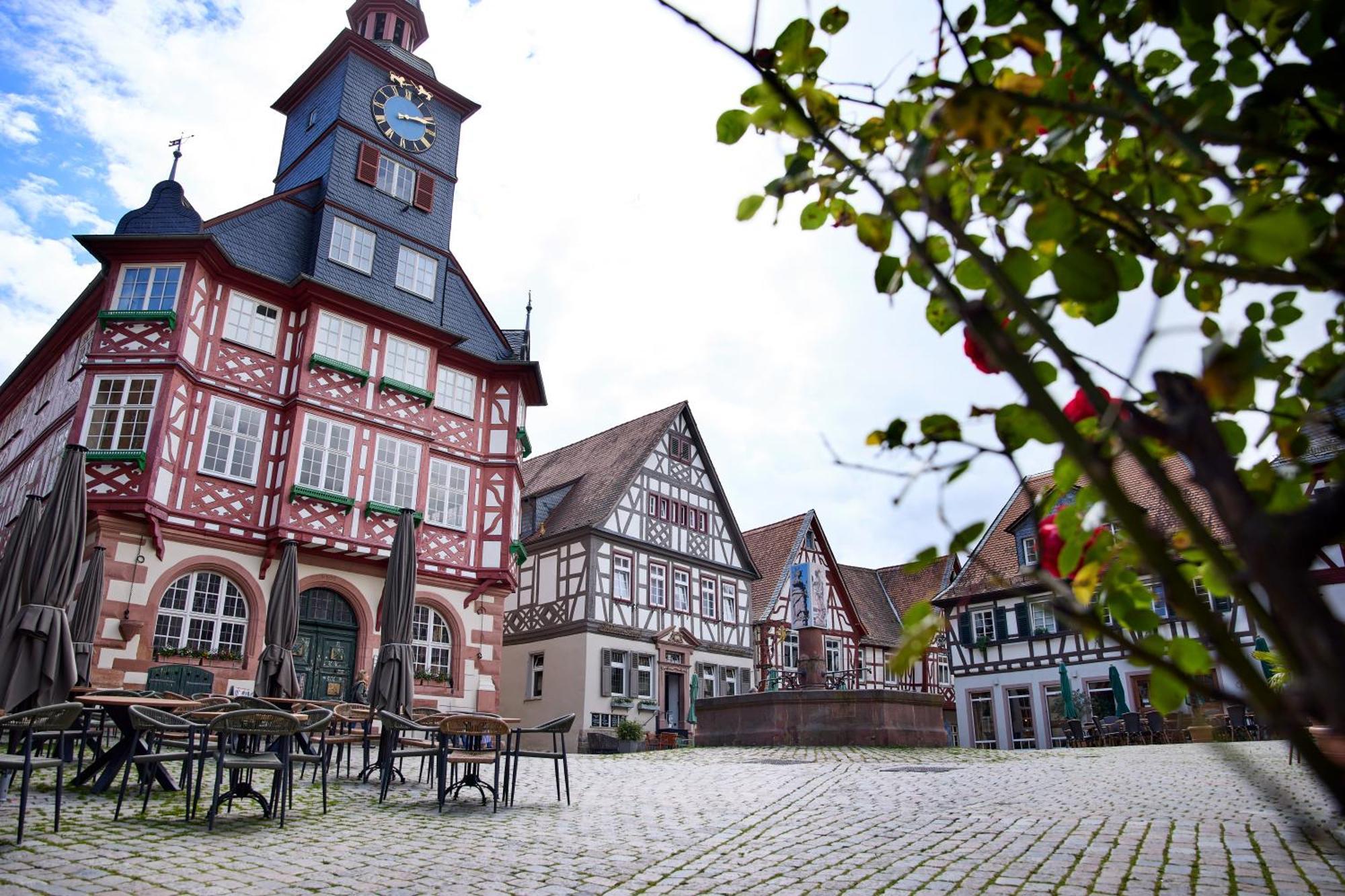 Hygge-Flats - Zentral Fuer 2-4 Personen, Wlan Apartment Heppenheim  Exterior photo